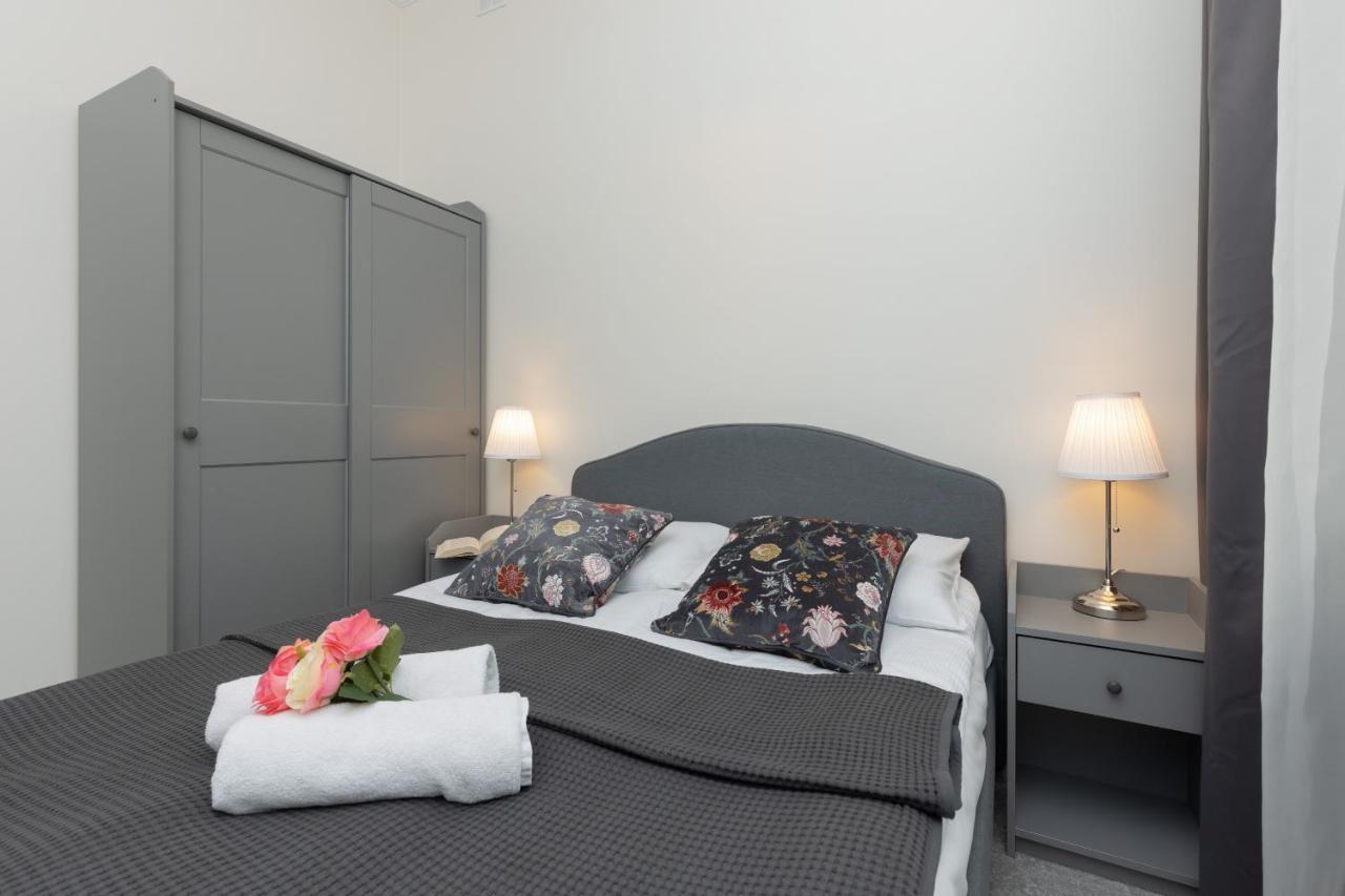 Warszawa Ochota Modern Apartment For Families By Noclegi Renters Экстерьер фото